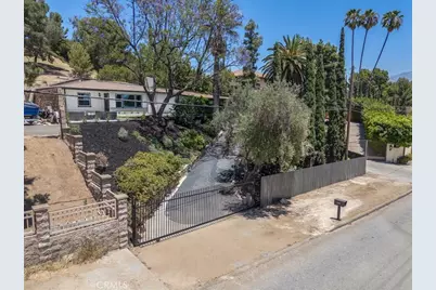 10553 McBroom Street, Sunland, CA 91040 - Photo 44