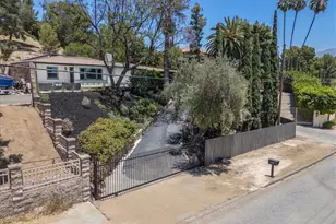 10553 McBroom St, Sunland, CA 91040 - Photo 44
