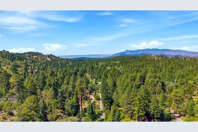 33910 Meadow Ln, Green Valley Lake, CA 92341 - Photo 30