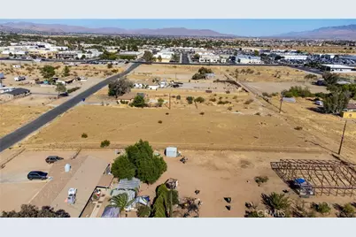 11 Cholame, Victorville, CA 92392 - Photo 28
