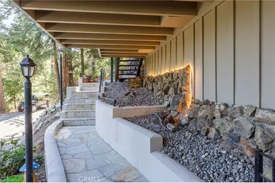 24611 Valle Drive, Crestline, CA 92325 - Photo 4