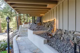 24611 Valle Dr, Crestline, CA 92325 - Photo 4