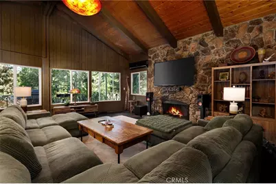 24611 Valle Drive, Crestline, CA 92325 - Photo 10