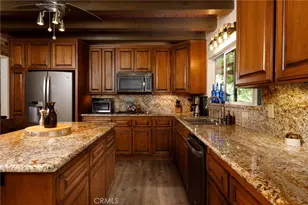 24611 Valle Dr, Crestline, CA 92325 - Photo 14