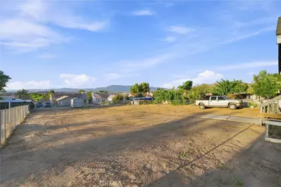 31302 Electric, Nuevo, CA 92567 - Photo 36