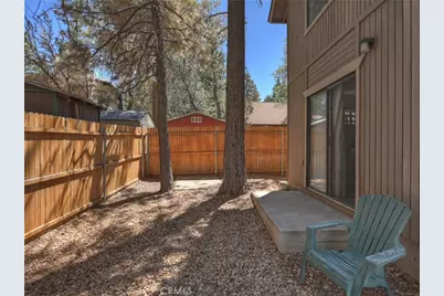 327 Wabash, Sugarloaf, CA 92386 - Photo 18
