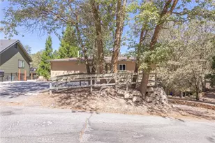 27508 School, Lake Arrowhead, CA 92352 - Photo 6