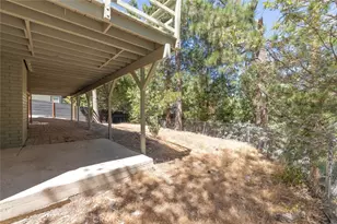 27508 School, Lake Arrowhead, CA 92352 - Photo 28