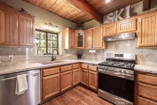 1128 Gold Mountain Dr, Big Bear City, CA 92314 - Photo 16