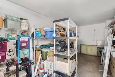 7715 Whitsett, Los Angeles, CA 90001 - Photo 28