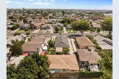 7715 Whitsett, Los Angeles, CA 90001 - Photo 36