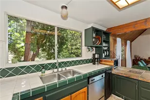 27230 Peninsula, Lake Arrowhead, CA 92352 - Photo 12