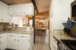 824 Mountain Ln, Big Bear City, CA 92314 - Photo 2