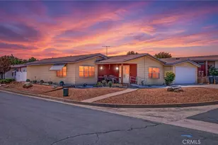 449 Crown Ridge Rd, Perris, CA 92570 - Photo 2