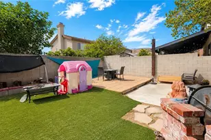 6538 Douglas, Fontana, CA 92336 - Photo 22