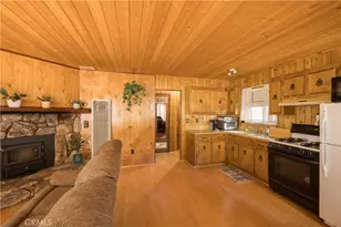 260 Highland, Sugarloaf, CA 92386 - Photo 8