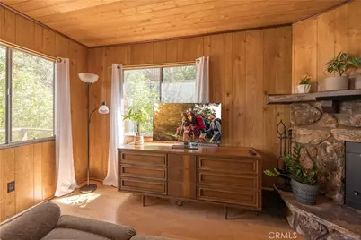 260 Highland, Sugarloaf, CA 92386 - Photo 6
