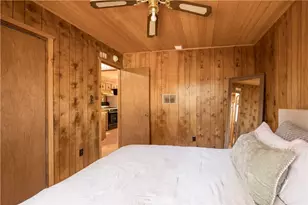 260 Highland, Sugarloaf, CA 92386 - Photo 18