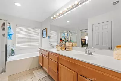 13772 Helena, Victorville, CA 92392 - Photo 26