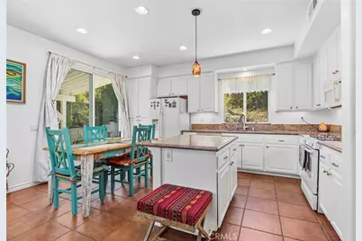 25004 Catkin Street, Corona, CA 92883 - Photo 14
