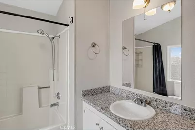 19009 Joshua, Adelanto, CA 92301 - Photo 12