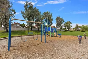 1620 Iron Horse, Colton, CA 92324 - Photo 28