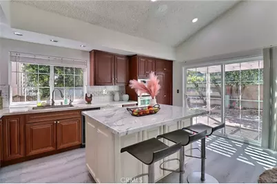 14605 Seron, Irvine, CA 92606 - Photo 18