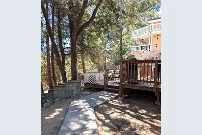 459 Delle, Crestline, CA 92325 - Photo 4