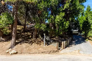 459 Delle, Crestline, CA 92325 - Photo 22