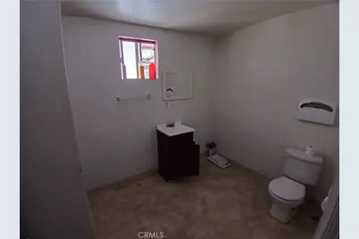 690 W Esplanade Avenue, San Jacinto, CA 92583 - Photo 8