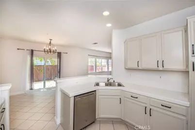 39951 Millbrook Way, Murrieta, CA 92563 - Photo 12