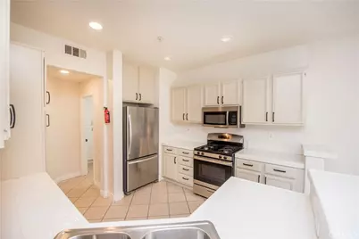 39951 Millbrook Way, Murrieta, CA 92563 - Photo 6