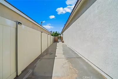 3547 Catary, San Bernardino, CA 92407 - Photo 32