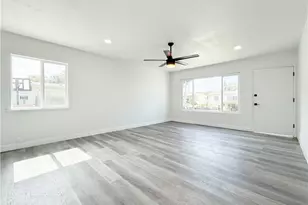 718 E 103rd Pl, Los Angeles, CA 90002 - Photo 8