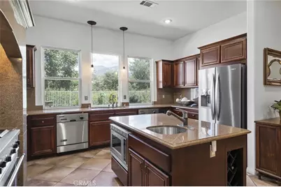 36358 Canyon Terrace, Yucaipa, CA 92399 - Photo 14