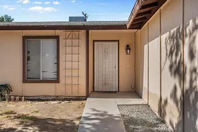 16070 Andover, Victorville, CA 92394 - Photo 2