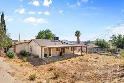 16070 Andover, Victorville, CA 92394 - Photo 24