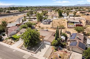 16070 Andover Dr, Victorville, CA 92394 - Photo 4