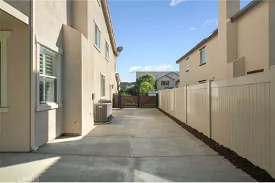 34932 Middlecoff Court, Beaumont, CA 92223 - Photo 6