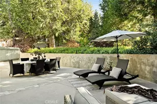 26385 Walnut Hills Dr, Lake Arrowhead, CA 92352 - Photo 2