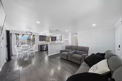 16523 Mackennas Gold Avenue, Lake Los Angeles, CA 93591 - Photo 2