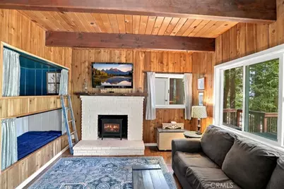 1044 Lausanne, Crestline, CA 92325 - Photo 22