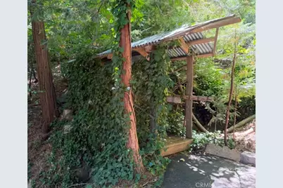 1044 Lausanne, Crestline, CA 92325 - Photo 64