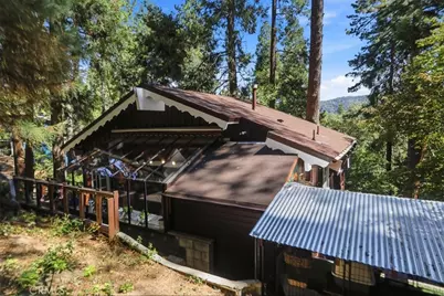 1044 Lausanne, Crestline, CA 92325 - Photo 52