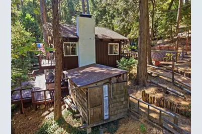 1044 Lausanne, Crestline, CA 92325 - Photo 14
