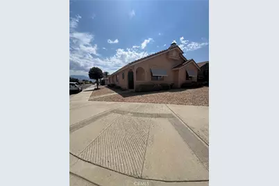 844 La Morena, Hemet, CA 92545 - Photo 1