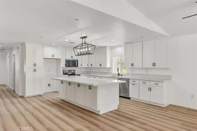 16925 Nanticoke Rd, Apple Valley, CA 92307 - Photo 8