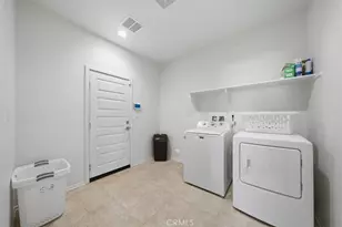 8660 Chester Ave, Hesperia, CA 92344 - Photo 12