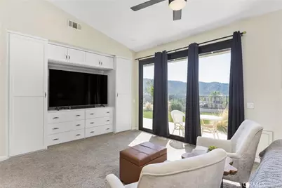 13582 Oak Hill Court, Yucaipa, CA 92399 - Photo 26