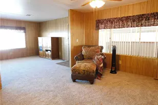 35218 Fir Ave, Yucaipa, CA 92399 - Photo 14